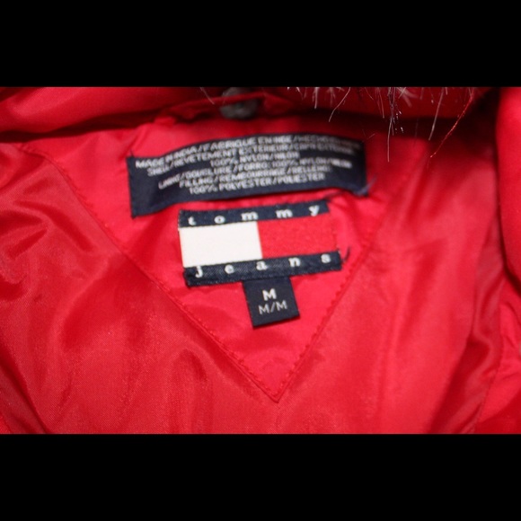 Vintage Women’s Tommy Hilfiger coat - Picture 2 of 5